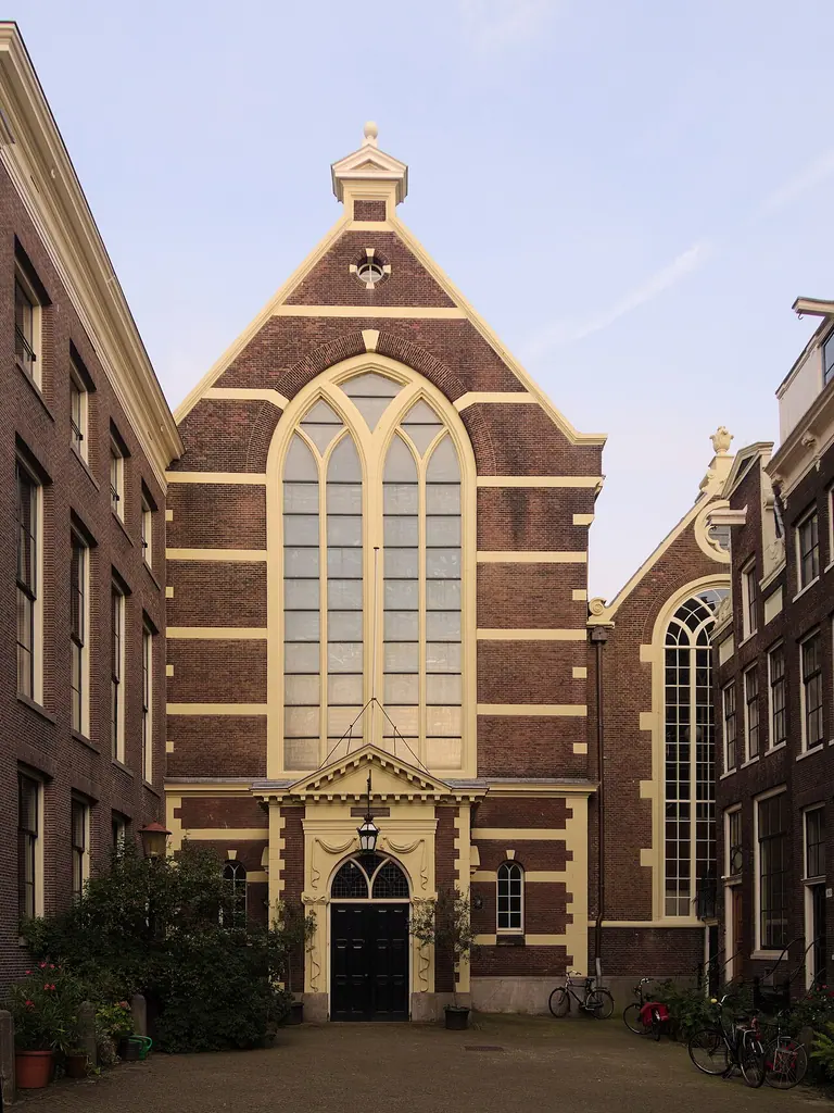 Waalse Kerk exterior, Amsterdam