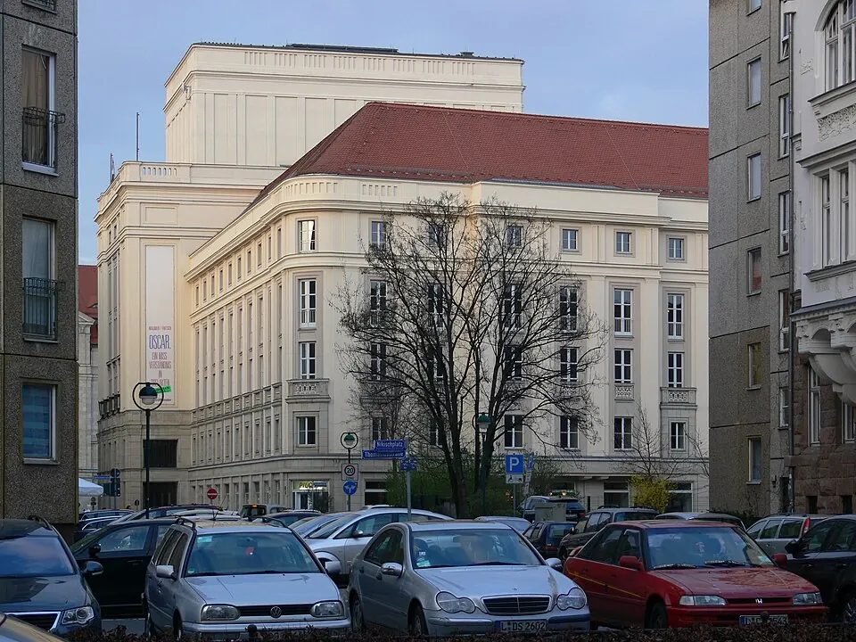 Schauspiel Leipzig, Leipzig