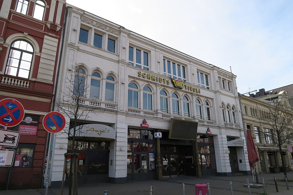 Photograph of Schmidts Tivoli in Hamburg