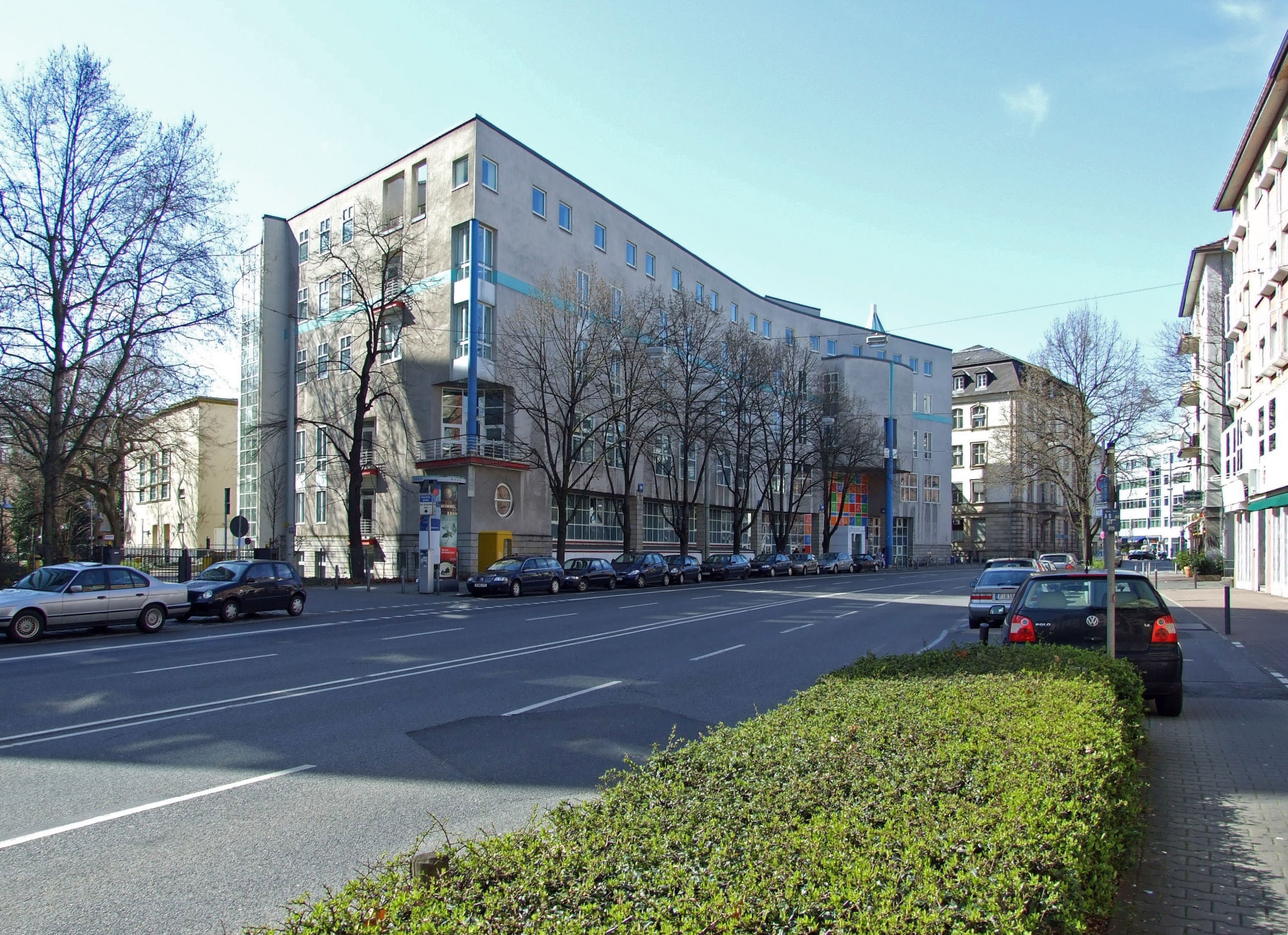 HfMDK Frankfurt main building on Eschersheimer Landstraße