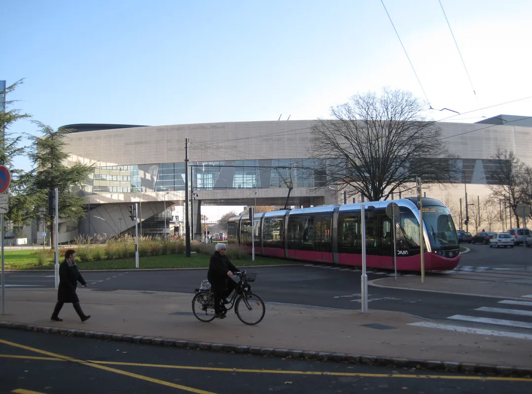 The Auditorium de Dijon with a tram passing