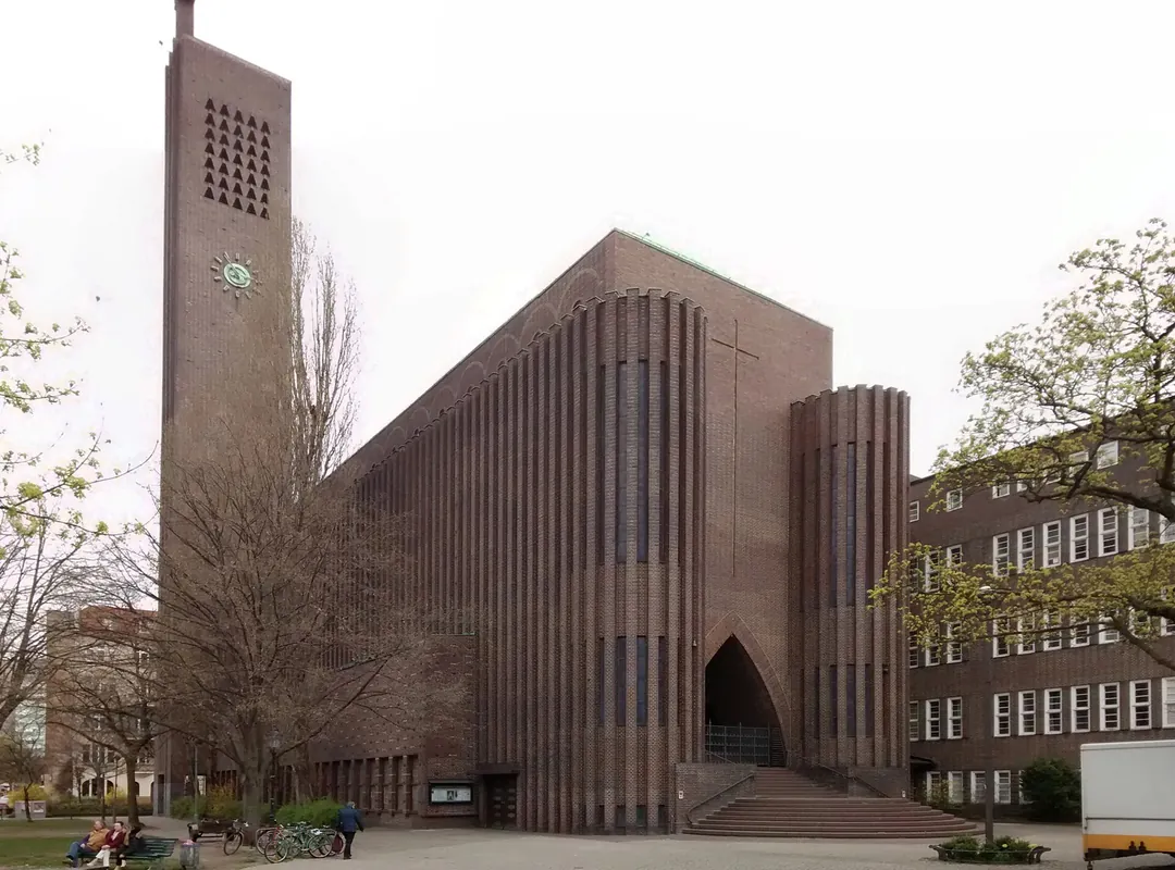 Kirche am Hohenzollernplatz, Wilmersdorf