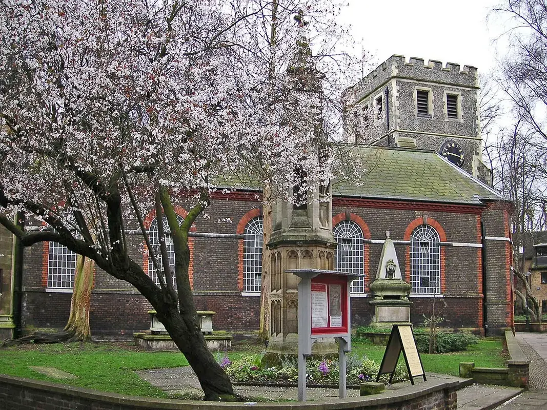 St Mary Magdalene Church, Richmond building, London