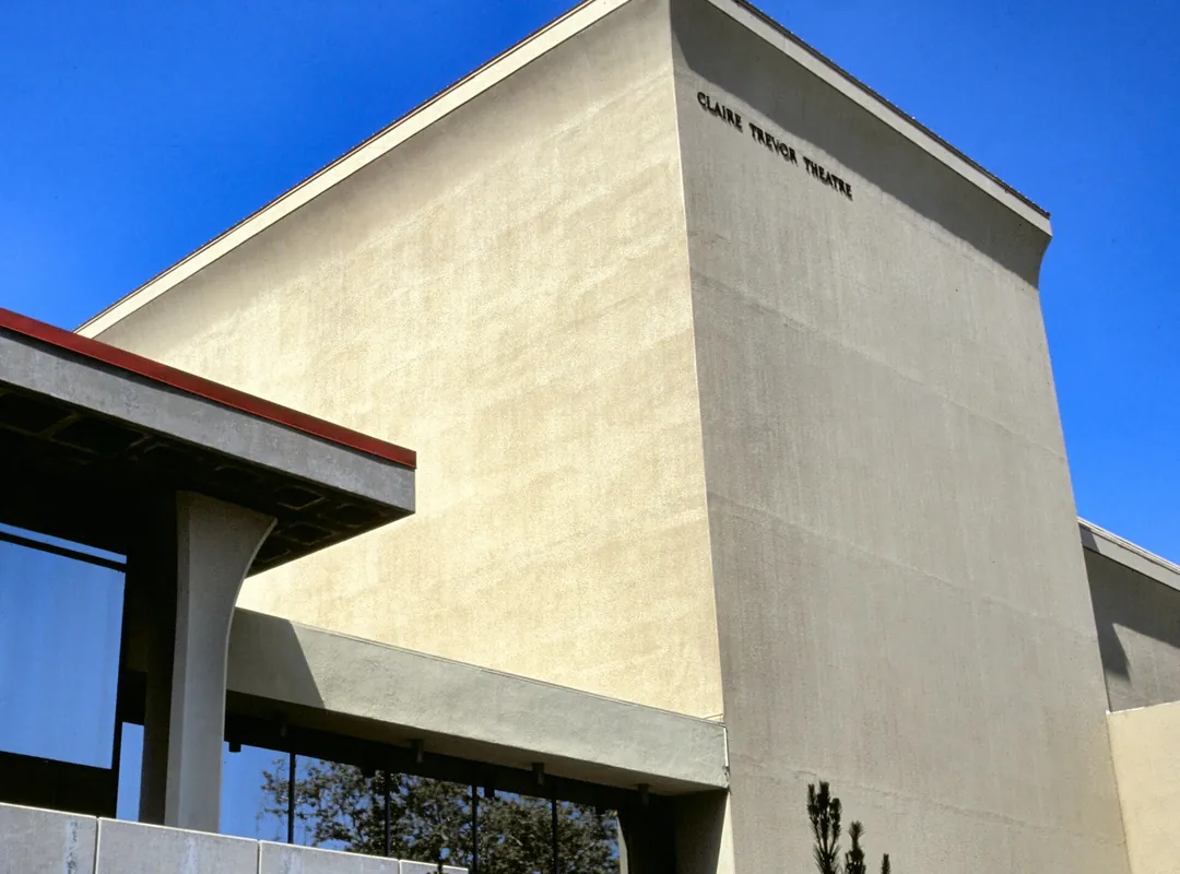 Claire Trevor School of the Arts, UC Irvine