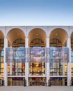 Metropolitan Opera House exterior, New York