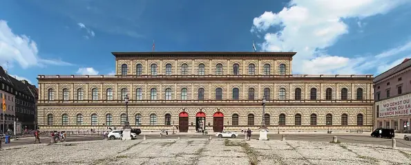 Residenz München building