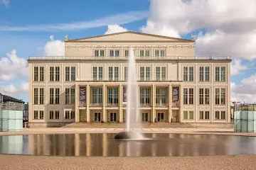 Oper Leipzig building