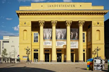 Tiroler Landestheater building