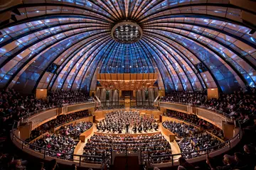 Tonhalle Düsseldorf building