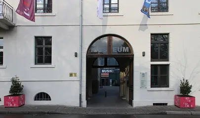 Kulturhaus LA8 building