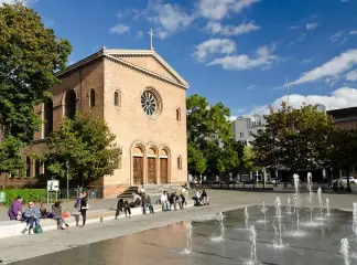 Alte Nazarethkirche building