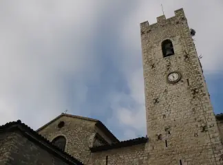 Cathédrale Notre-Dame-de-la-Nativité building