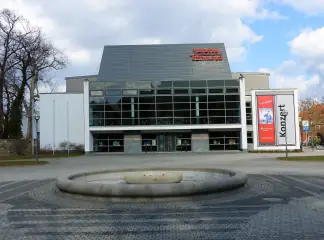 Deutsch-Sorbisches Volkstheater building