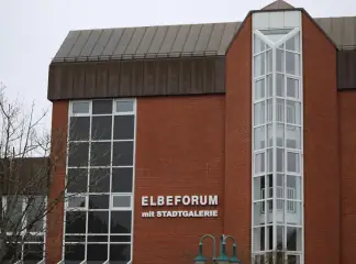 Elbeforum Brunsbüttel building