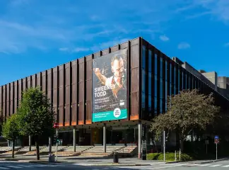 Grieghallen building