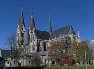 Halberstädter Dom building