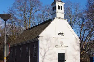 Koloniekerkje building