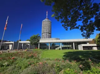 Kongress am Park building