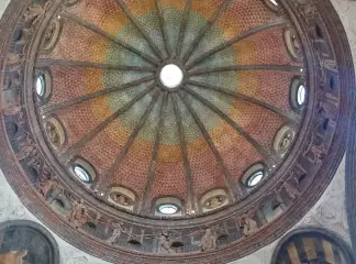 Basilica di Sant'Eustorgio building