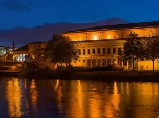 Stadthalle Mülheim building