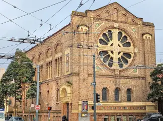 Old First Presbyterian Church building