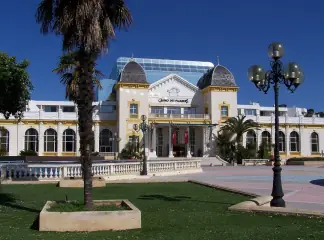 Pasino de Hyères building