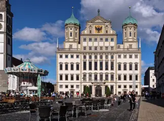 Rathaus Augsburg building