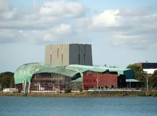 Schouwburg Het Park building