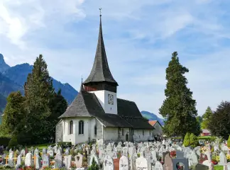Temple de Rougemont building