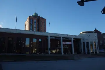Theater De Oranjerie building