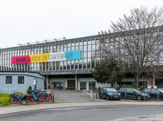 Theaterraum Oper.Stadt.Schule building