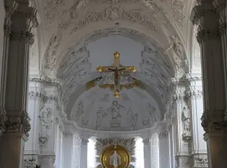 Würzburger Dom building