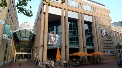 Muziekgebouw Eindhoven building